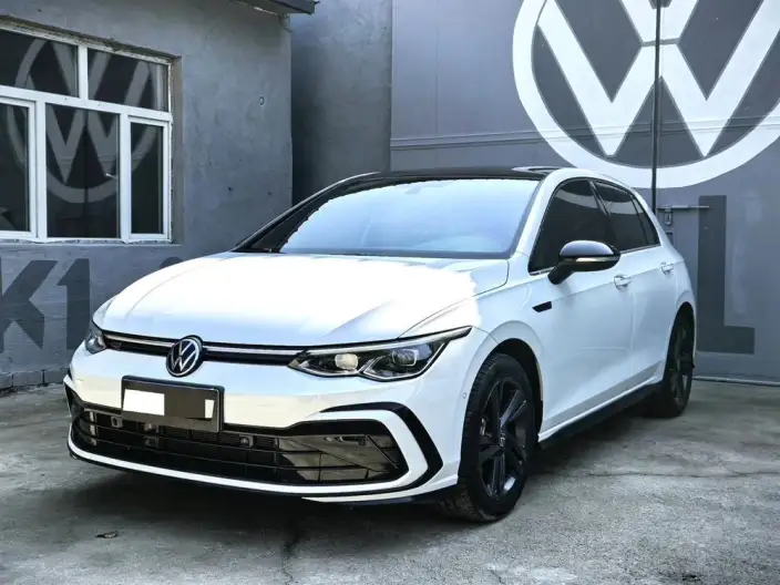 Volkswagen Golf 2023 Model 280TSI DSG R-Line – фото 1