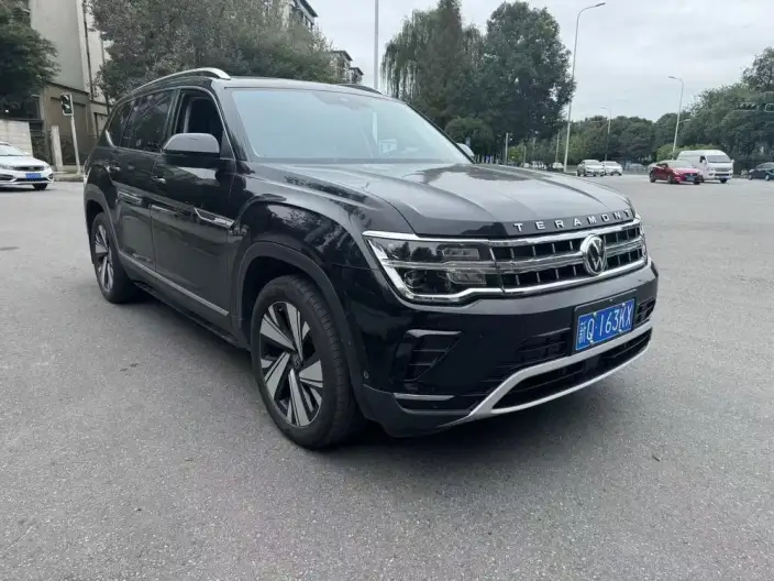 Volkswagen Teramont 2023 Model Facelift 380TSI 4WD Respect Deluxe Edition – фото 3
