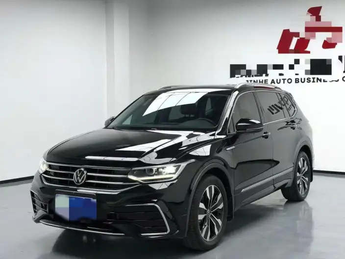 Volkswagen Tiguan L 2022 Model 330TSI Automatic 2WD R-Line Enjoy the version more – фото 1