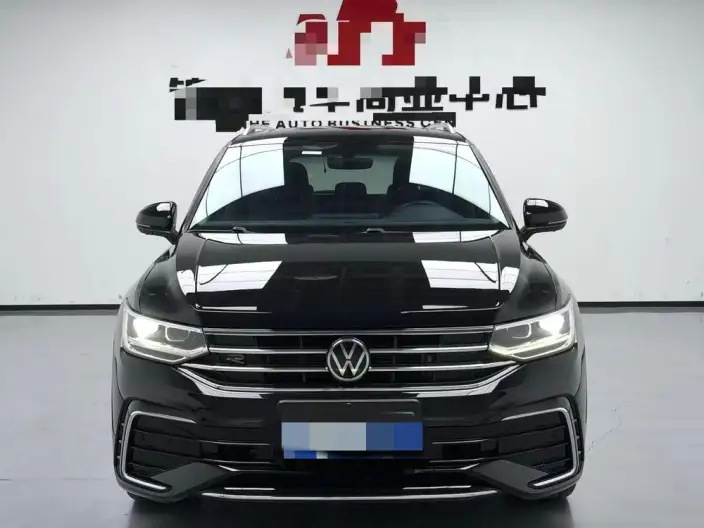 Volkswagen Tiguan L 2022 Model 330TSI Automatic 2WD R-Line Enjoy the version more – фото 2