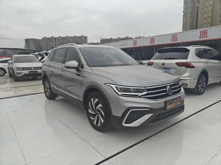 Volkswagen Tiguan L 2022 Model 330TSI Automatic 2WD Comfort Edition – фото 3