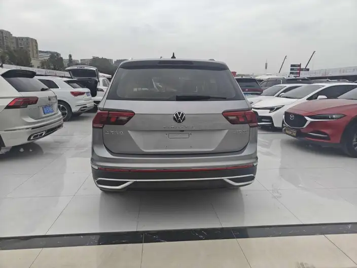 Volkswagen Tiguan L 2022 Model 330TSI Automatic 2WD Comfort Edition – фото 6