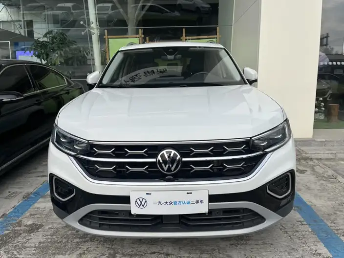 Volkswagen Tayron 2022 Model 330TSI 2WD Luxury Zhilian Edition Plus – фото 2