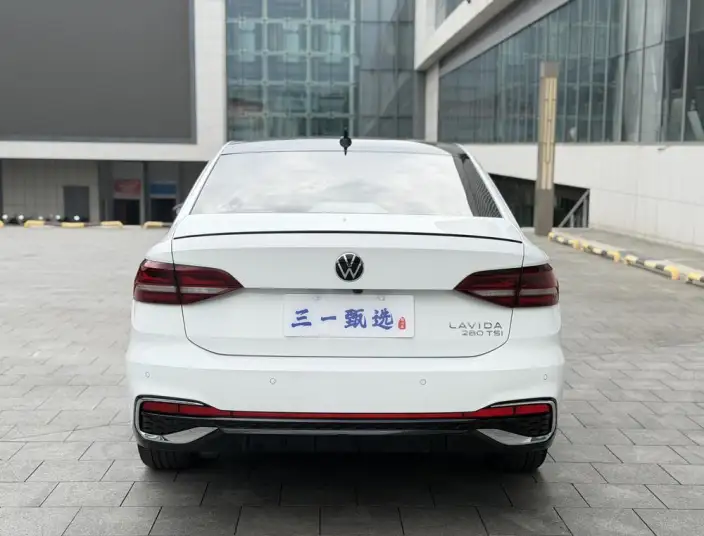 Volkswagen Lavida 2023 Model 280TSI DSG Starry Sky Manyi Edition – фото 6