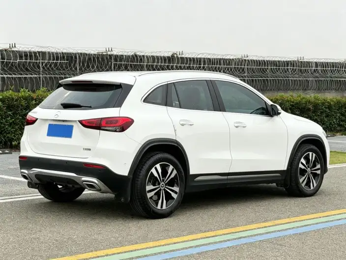 Mercedes-Benz GLA 2023 Model GLA 220 – фото 7