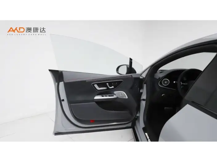 Mercedes-Benz EQE AMG 2023 Model EQE 53 4MATIC+ – фото 9