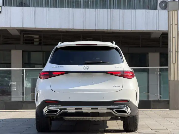 Mercedes-Benz GLC 2024 Model GLC 300 L 4MATIC Luxury Model 7 seat – фото 5
