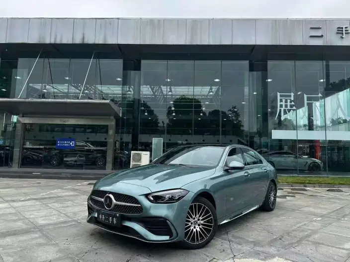 Mercedes-Benz C-Class 2026 Model C 260 L Sports sedan – фото 1