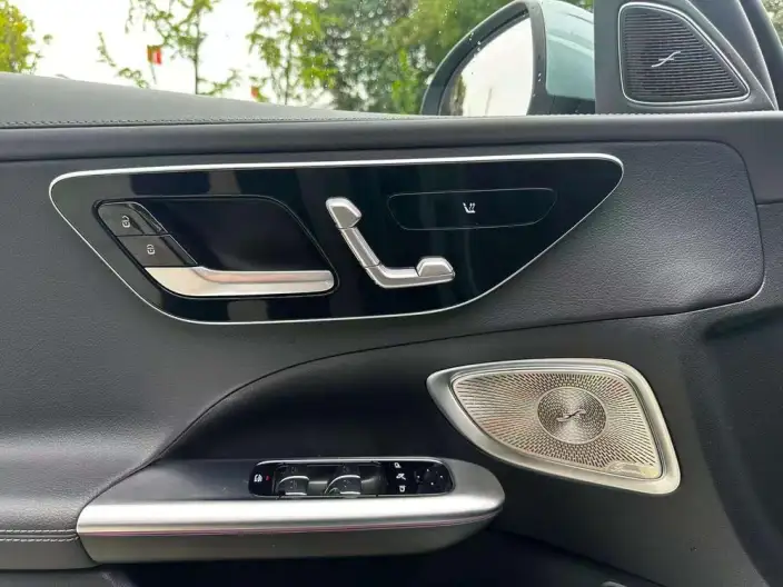 Mercedes-Benz C-Class 2026 Model C 260 L Sports sedan – фото 10