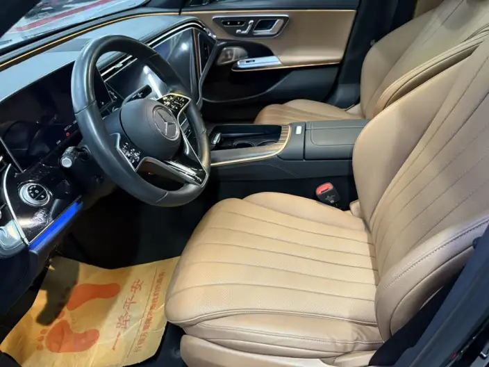 Mercedes-Benz E-Class 2024 Model E 300 L Luxury Model sedan – фото 9