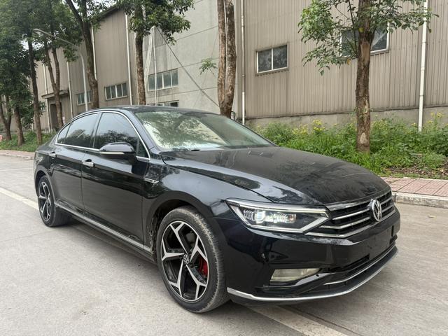 Volkswagen Magotan 2020 330TSI DSG Luxury – фото 7