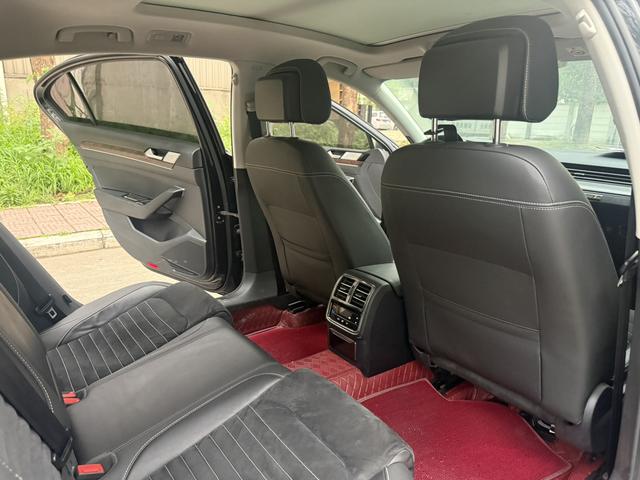 Volkswagen Magotan 2020 330TSI DSG Luxury – фото 19