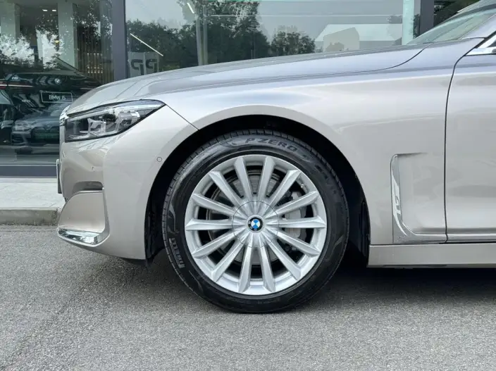 BMW 7 Series 2021 Model 730Li Luxury Set – фото 7