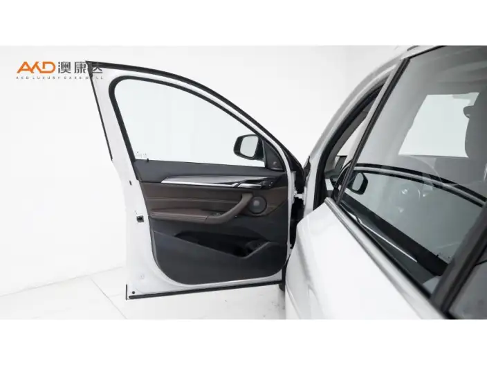 BMW X1 2022 Model Facelift xDrive25Li Exclusive Model – фото 9