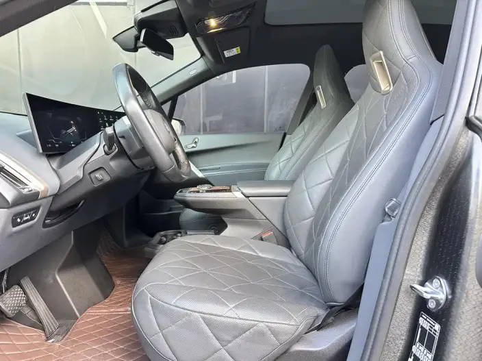 BMW iX 2023 Model xDrive50 – фото 9