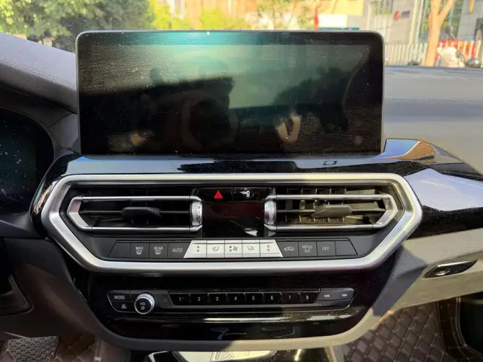 BMW iX3 2023 Model Leading Model – фото 6