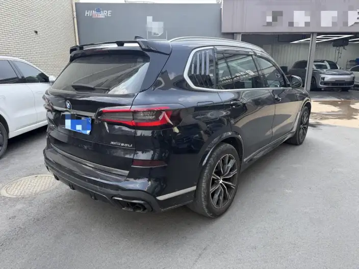 BMW X5 2022 Model xDrive 30Li M Sports Set – фото 6