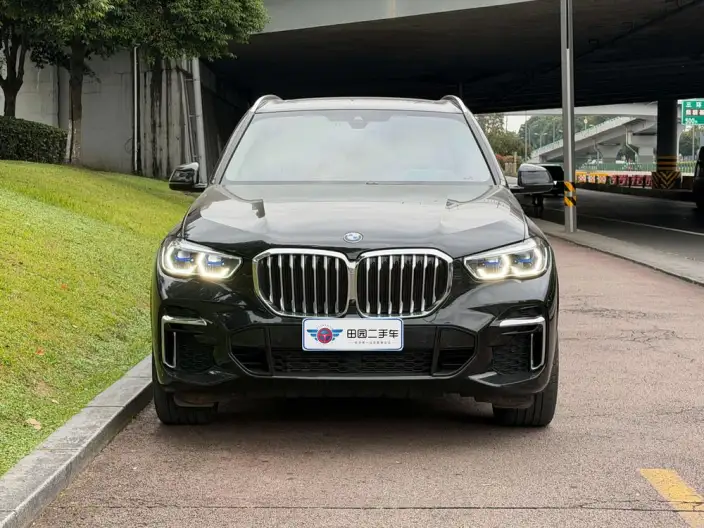 BMW X5 2022 Model xDrive 30Li Exclusive Model M Sports Set – фото 2