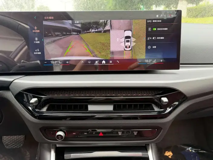 BMW 3 Series 2026 Model 325i M Sports Set – фото 8