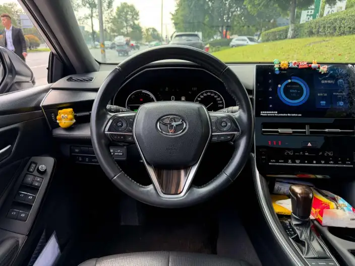 Toyota Avalon 2023 Model Intelligent Hybrid 2.5L E-CVT Deluxe Edition – фото 9