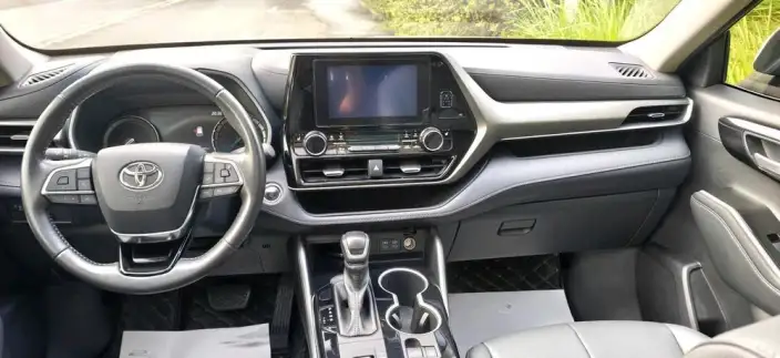 Toyota Highlander 2023 Model Hybrid 2.5L 4WD Deluxe Edition 7 seat – фото 7