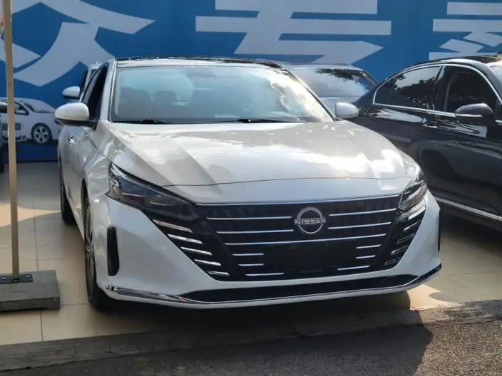 Nissan Teana 2022 Model 2.0L XL-TLS Yuexiang Edition – фото 3