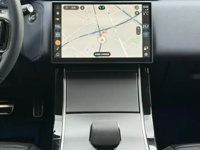 Range Rover Velar 2024 Model Dynamic SE – фото 10