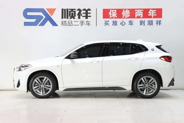 BMW X2 2023 Model sDrive25i M Sports Night Edition – фото 4