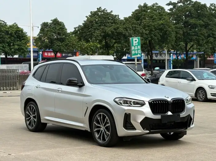 BMW X3 2023 Model xDrive30i Leading Model M Night Set – фото 3