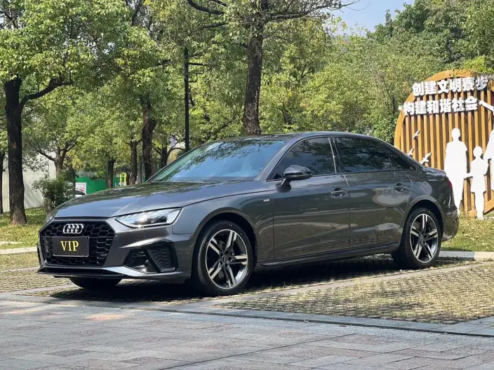 Audi A4 L 2022 Model 40 TFSI Luxury Dynamic Model – фото 1