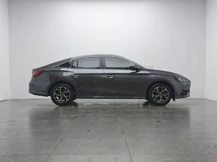 MG5 2021 Model Facelift 180DVVT CVT Youth Deluxe Edition – фото 8