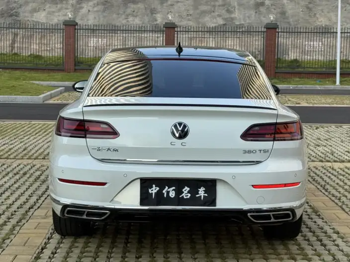 Volkswagen CC 2023 Model 380TSI Eye-catching version – фото 6
