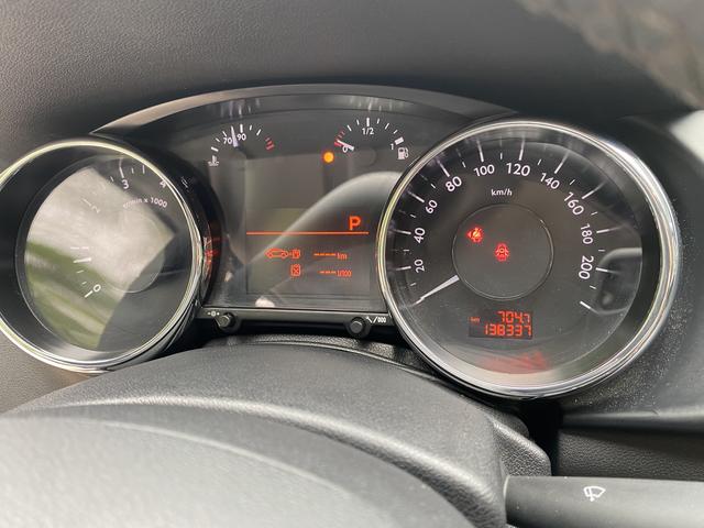Peugeot 3008 2013 2.0L Automatic Trend – фото 17