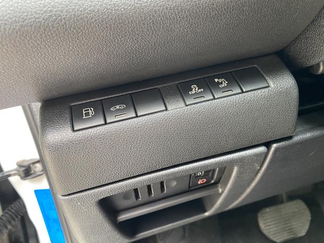 Peugeot 3008 2013 2.0L Automatic Trend – фото 24