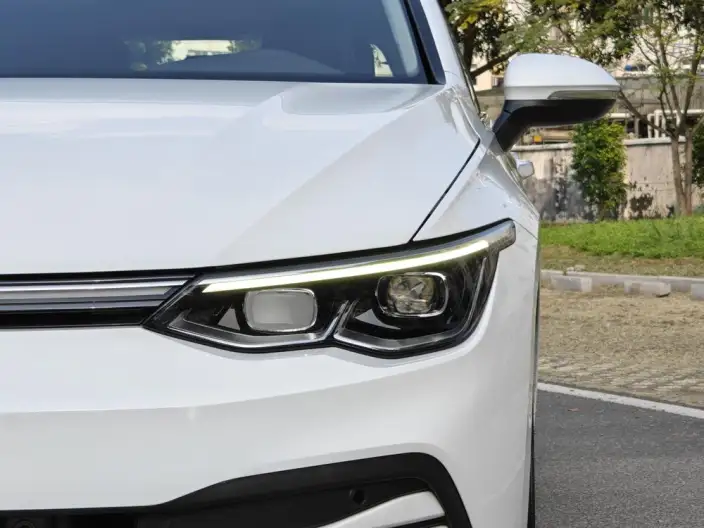 Volkswagen Golf 2021 Model 280TSI DSG Pro – фото 8