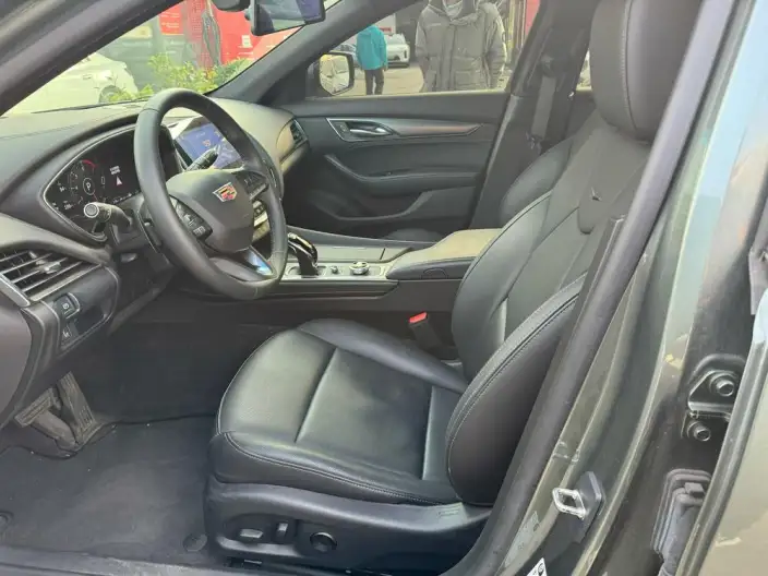 Cadillac CT5 2023 Model 28T Luxury Model Standard Edition – фото 8