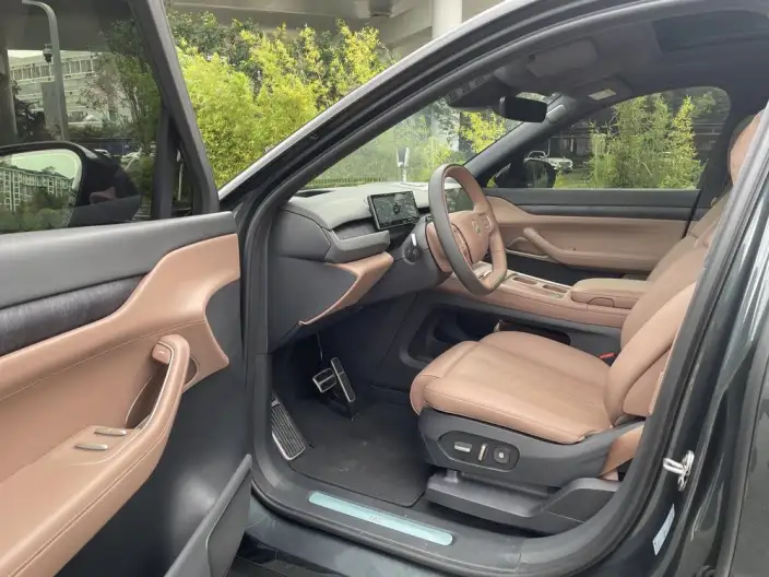 NIO ES8 2023 Model 75kWh – фото 8