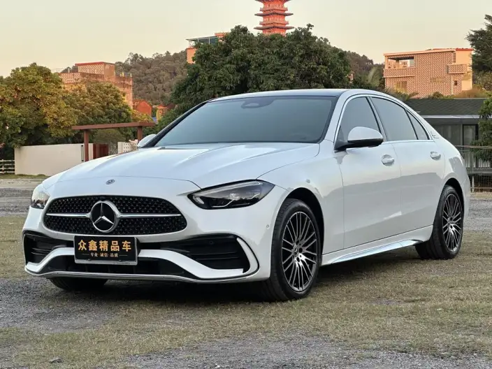 Mercedes-Benz C-Class 2023 Model Facelift C 260 L Sports Edition – фото 1