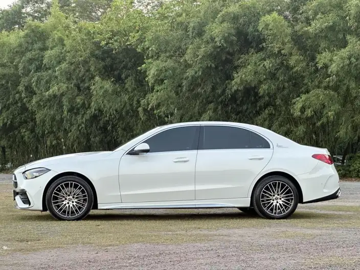Mercedes-Benz C-Class 2023 Model Facelift C 260 L Sports Edition – фото 4