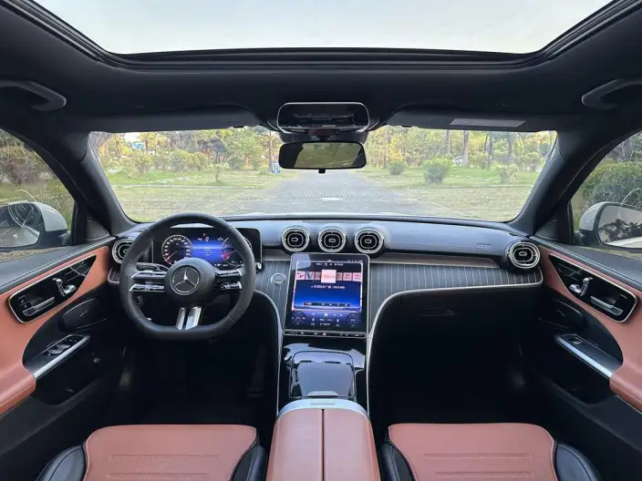 Mercedes-Benz C-Class 2023 Model Facelift C 260 L Sports Edition – фото 9