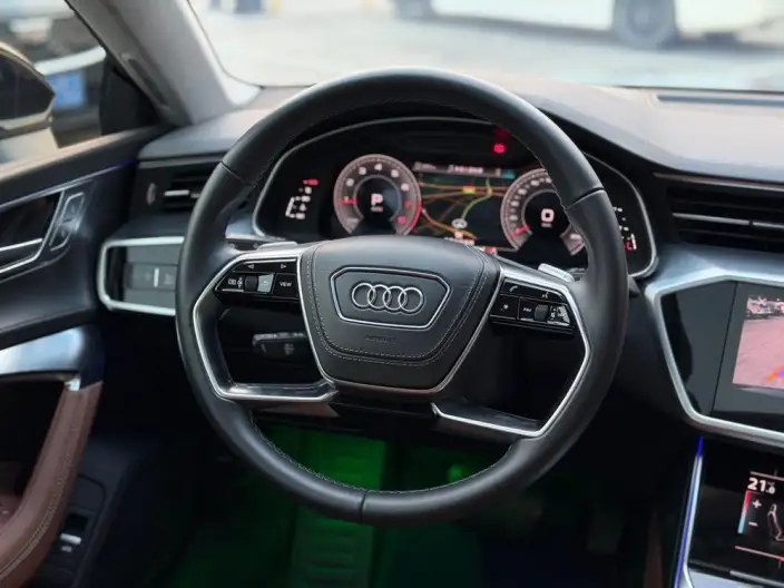 Audi A7 L 2024 Model 45 TFSI Luxury Model – фото 9