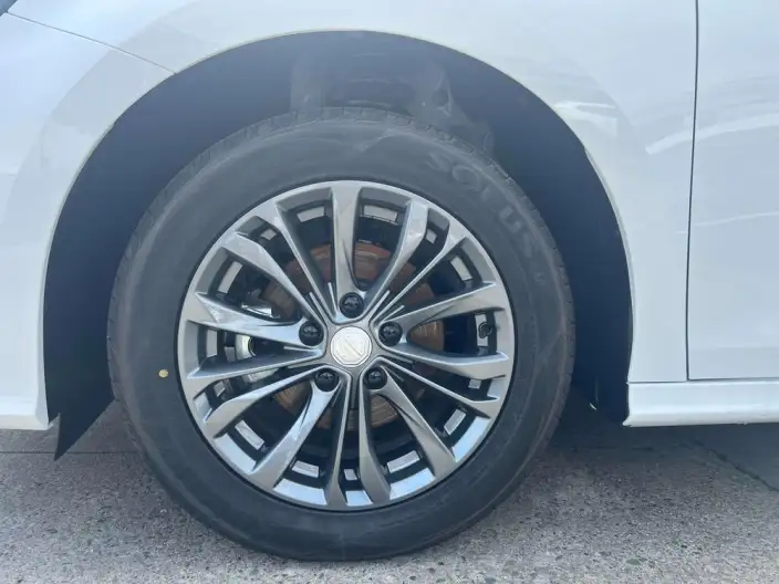 MG5 2025 Model 180DVVT Global Deluxe Edition – фото 8