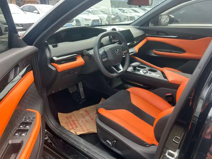 Changan UNI-V 2023 Model 1.5T Sports Edition – фото 10