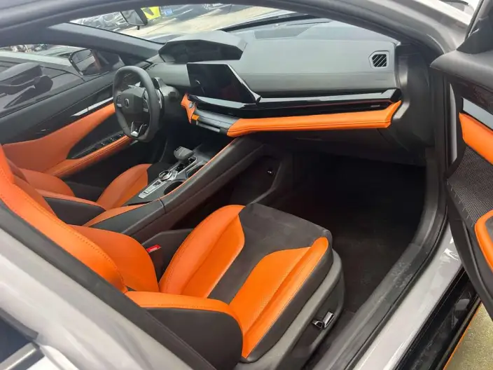 Changan UNI-V 2023 Model 1.5T Sports Edition – фото 9