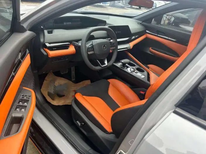 Changan UNI-V 2023 Model 1.5T Sports Edition – фото 10