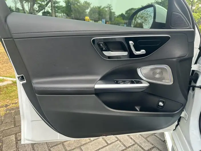 Mercedes-Benz C-Class 2025 Model Facelift C 260 L Sports Edition – фото 9