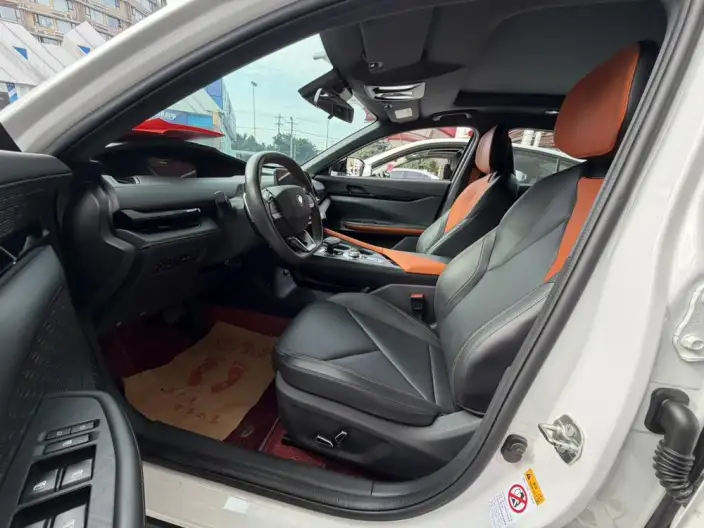 Changan UNI-V 2023 Model 1.5T Noble Model – фото 9
