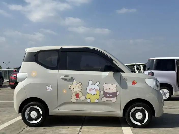 Wuling Hongguang MINIEV 2024 Model 215km Youth Edition Lithium Iron Phosphate – фото 7