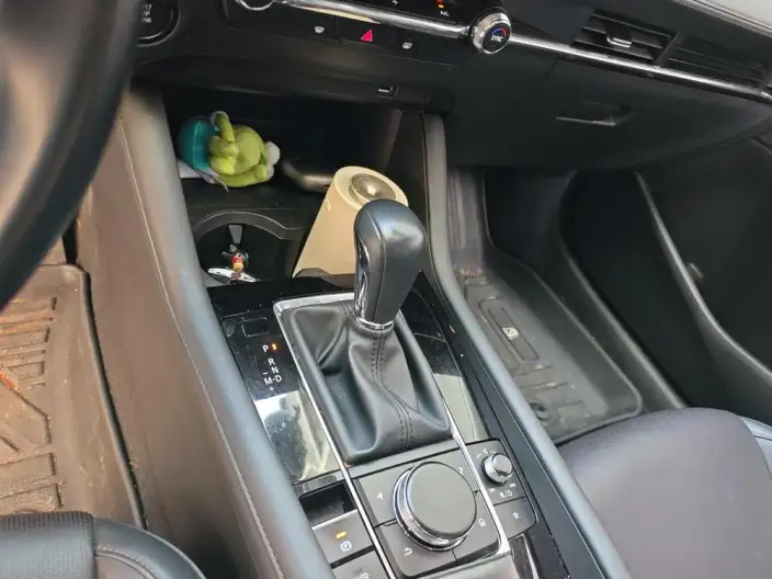 Mazda3 Axela 2023 Model 2.0L Automatic Zhi Zhen Edition – фото 9