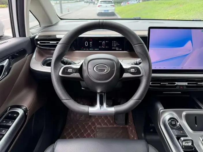 GAC Trumpchi E8 PHEV 2024 Model 2.0ATK 150km PRO Edition – фото 8